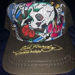 Ed hardy trucker hat